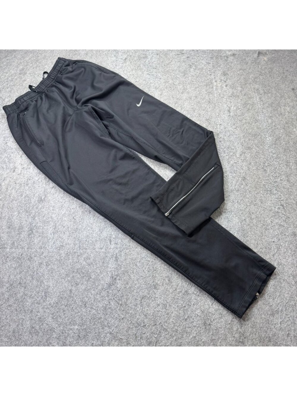 Nike DRI-FIT Element Thermal Running Pants Men M Black Tapered Ankle Zip 744719